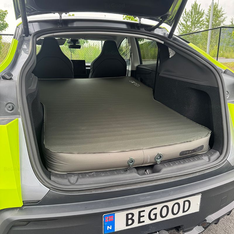 Exped Madrass Tesla Model Y - MegaMat