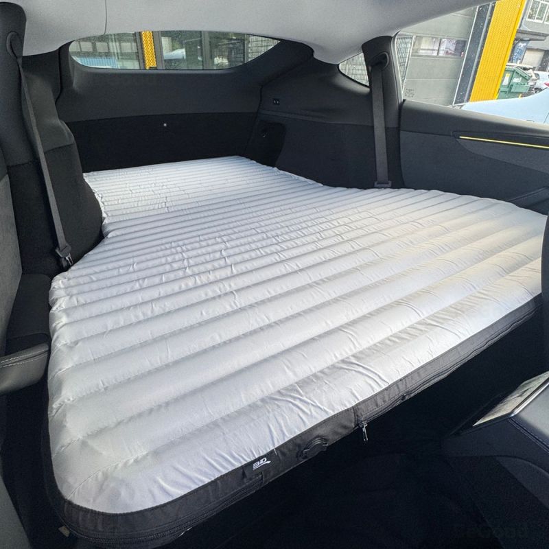 MAXpider Madrass Tesla Model Y