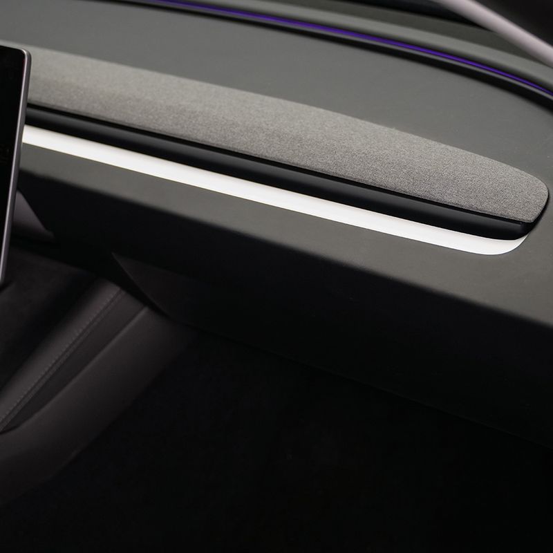 Tesbros Folie Dashbord Tesla Model 3 Highland & Model Y Juniper